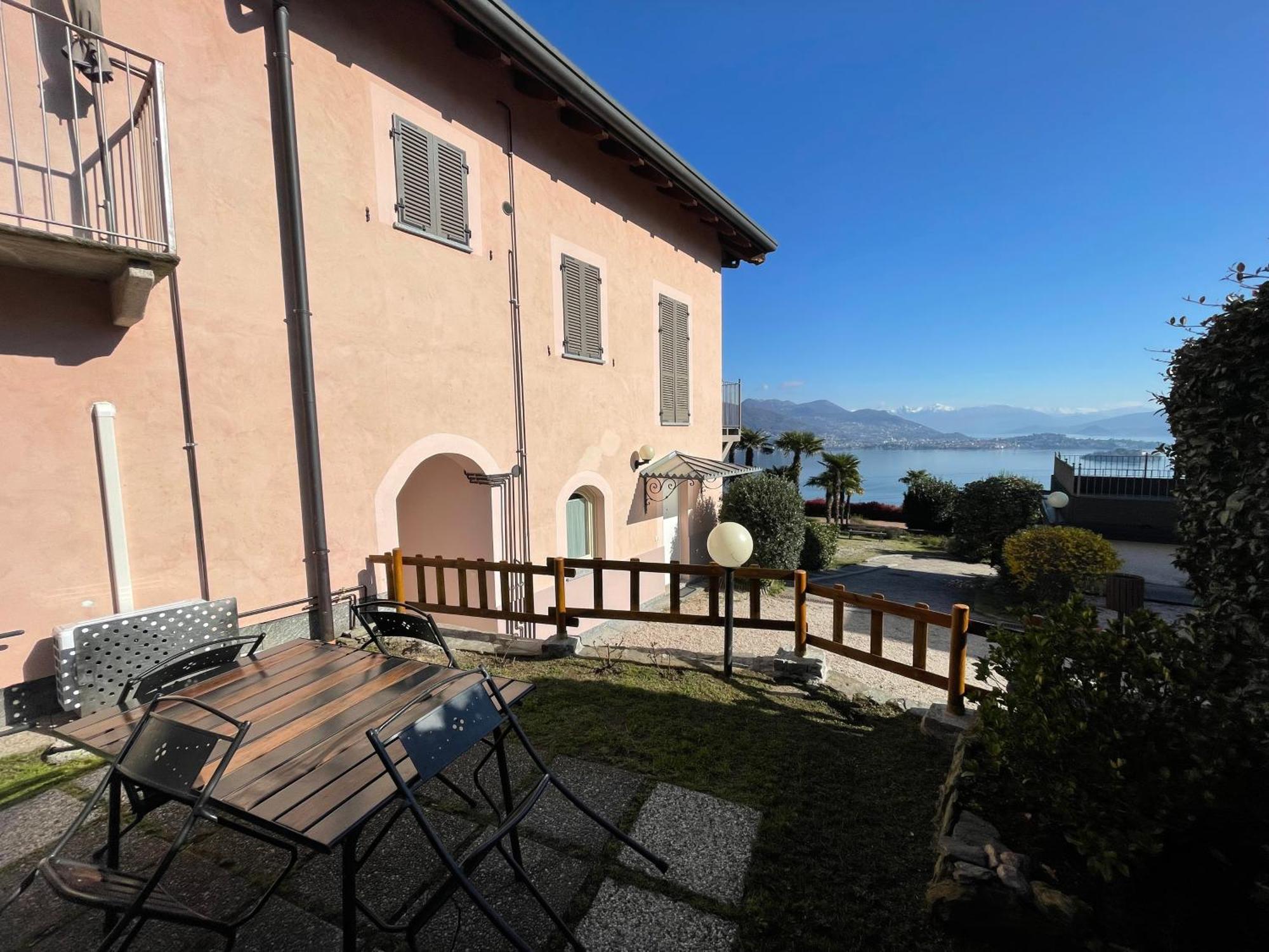 Rossana Apartment Lago Maggiore Baveno Exterior foto